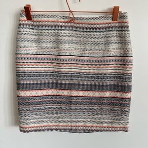 Katherine Barclay skirt. Size 6, zipper close in the back